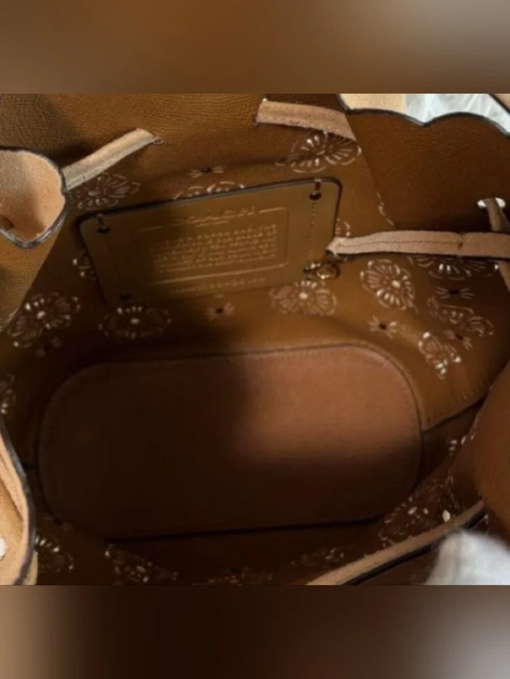 Coach Tea Rose Laser Cut Drawstring Bucket Crossbody M1792-25193 Tan All Suede - Picture 7 of 8